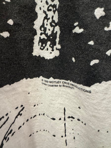 1994 Brockum Motley Crue Signature Band TShirt. XLarge