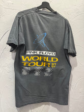 1987 Pink Floyd World Tour TShirt. Large