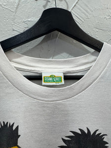 90s Sesame Street Bert & Ernie TShirt. XLarge