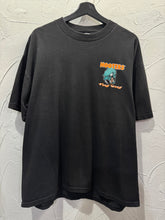 90s Hooters Motorcycle Fang Gang TShirt. XLarge