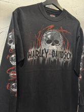 00s Harley Davidson Skulls Longsleeve. Medium