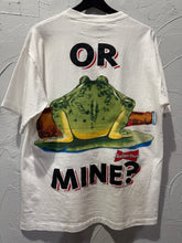 1995 Budweiser Your Pad Or Mine Frog TShirt. Large