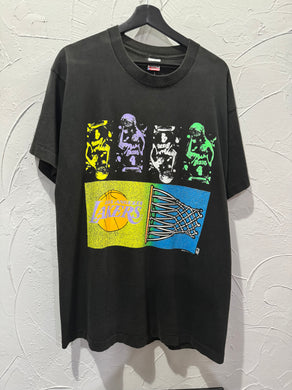 90s Los Angeles Lakers Graphic TShirt. XLarge