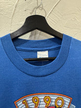 1990 Detroit Pistons Back To Back World Champs TShirt. XLarge
