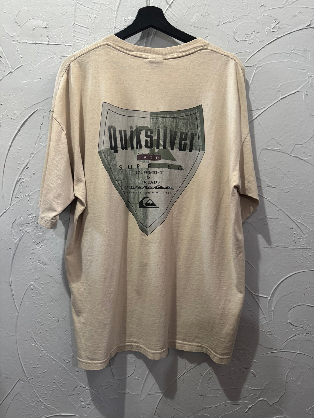 90s Quiksilver Surfing TShirt. XLarge