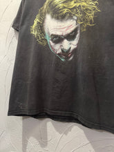 00s Batman The Dark Knight Joker Heath Ledger TShirt. Large