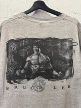 90s Bruce Lee Graphic TShirt. Large