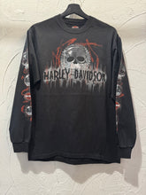 00s Harley Davidson Skulls Longsleeve. Medium