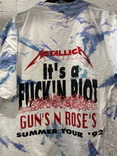 1992 Guns N Roses / Metallica Tour Parking Lot TShirt. XLarge