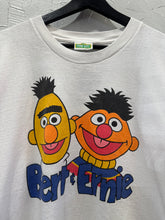90s Sesame Street Bert & Ernie TShirt. XLarge